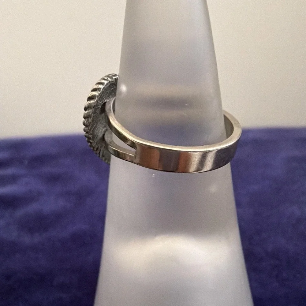 EJC 95 HEART Flower Silver Tone RING SIZE 9.5